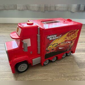 Disney Cars Macks Mobile Centre